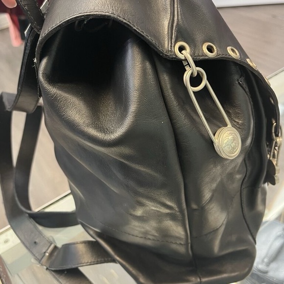 Gianni Versace Safety Pin 1990's backpack - Picture 5 of 10